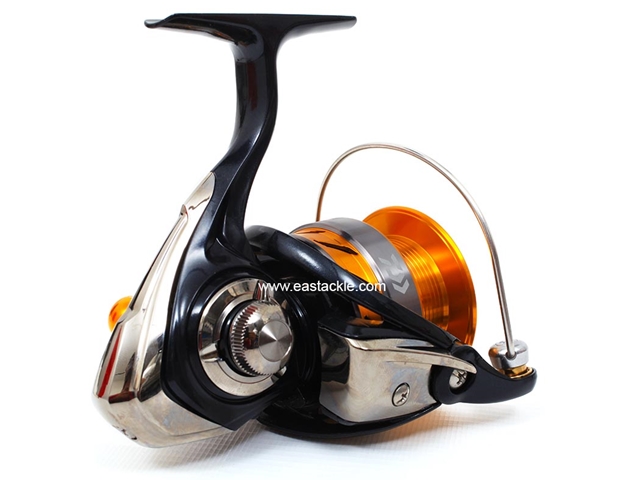Daiwa - 2015 Revros 3000R - Spinning Reel | Eastackle